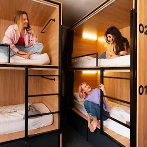  Hostel Happy Living Railway Station India