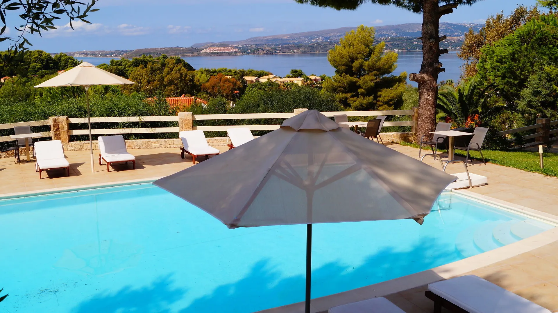 Belvista Luxury Apartments Argostoli